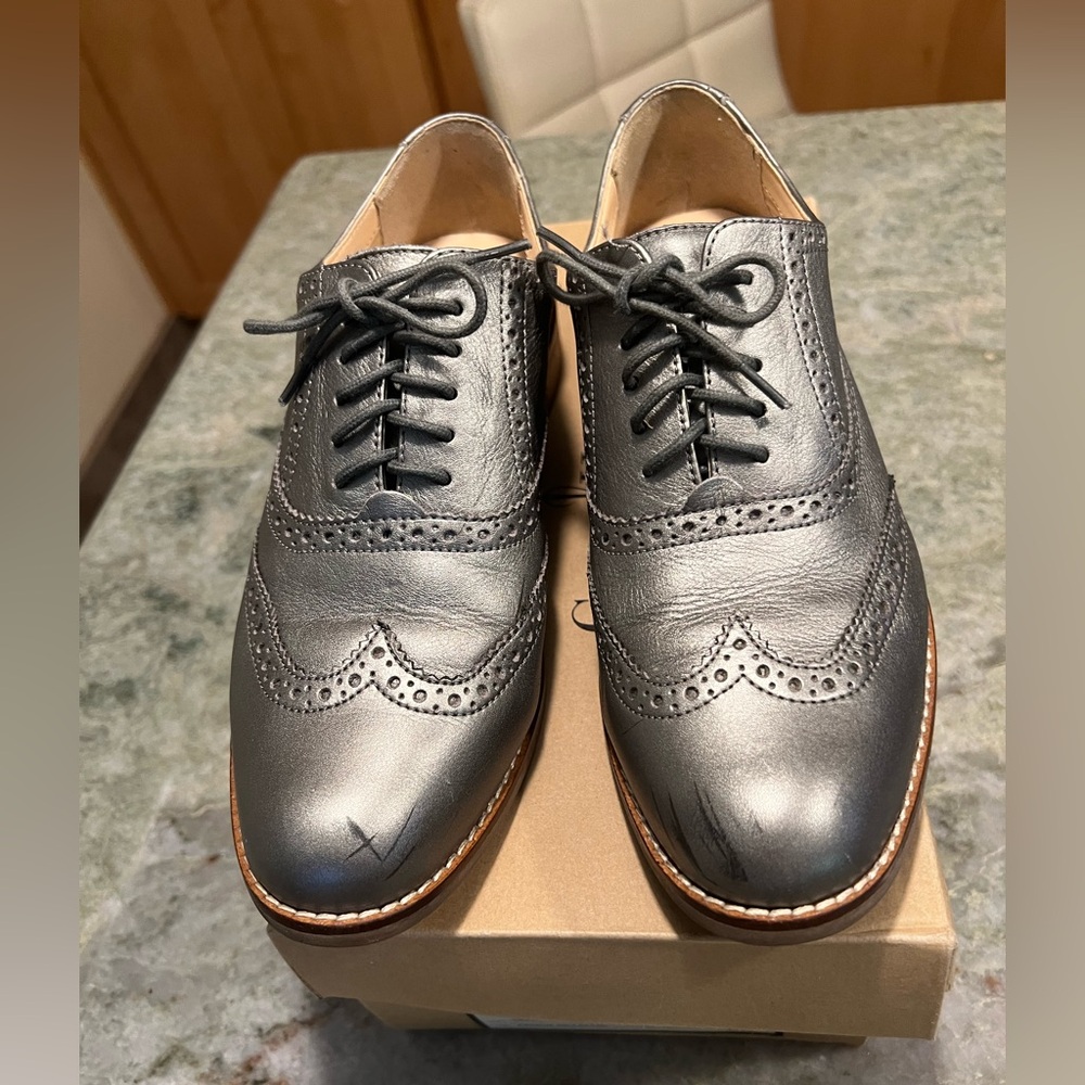 Cole Haan Metallic Gray Leather Oxfords 8M